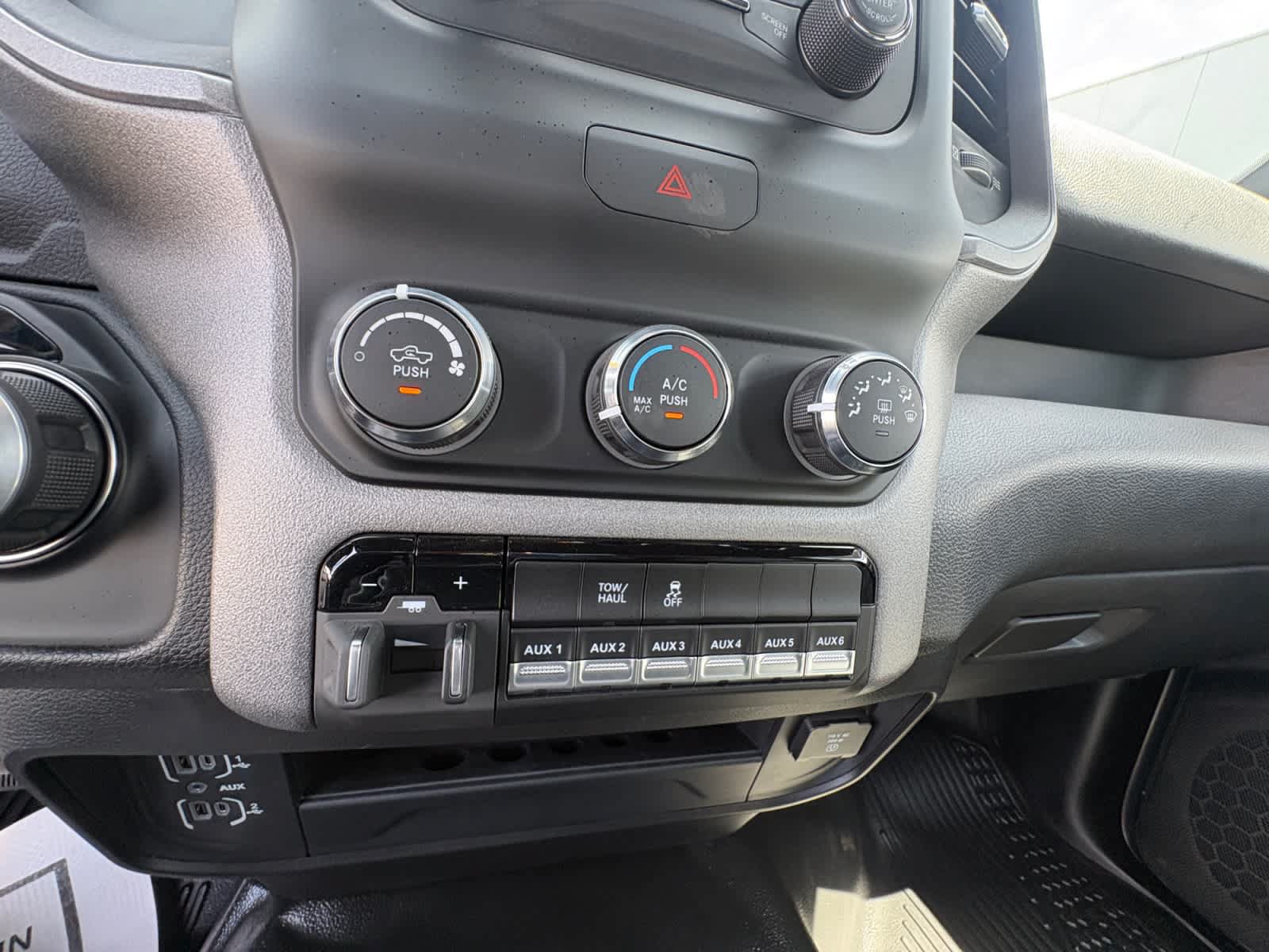 Used 2024 RAM 3500 Tradesman AWD/4WD image 26