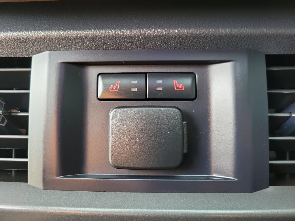 Used 2024 Ford F150 Lariat w/ Equipment Group 502A High AWD/4WD image 16