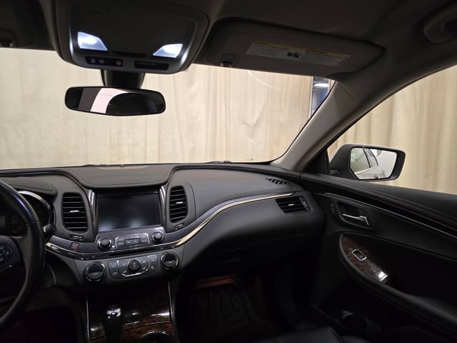 Used 2014 Chevrolet Impala LT FWD image 21