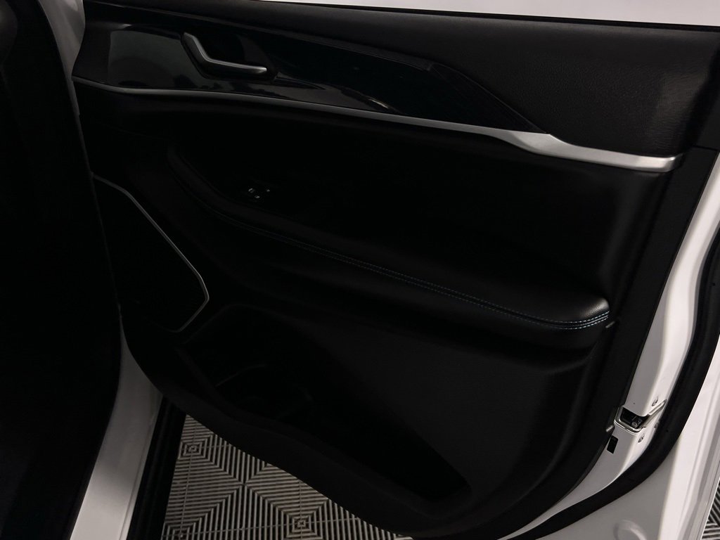 Used 2023 Jeep Grand Cherokee Trailhawk w/ Advanced Protech Group II image 33