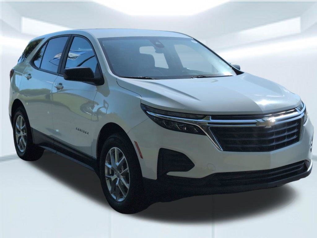 Used 2023 Chevrolet Equinox LS w/ LS Convenience Package FWD image 8