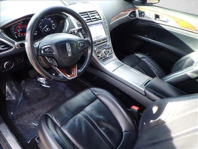 Used 2020 Lincoln MKZ Reserve w/ Elements Package image 9