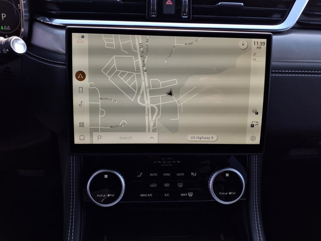 New 2026 Jaguar F-PACE R-Dynamic S image 12