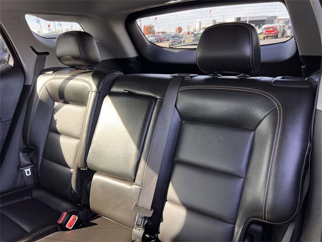 Used 2021 GMC Terrain SLT w/ Elevation Edition image 26