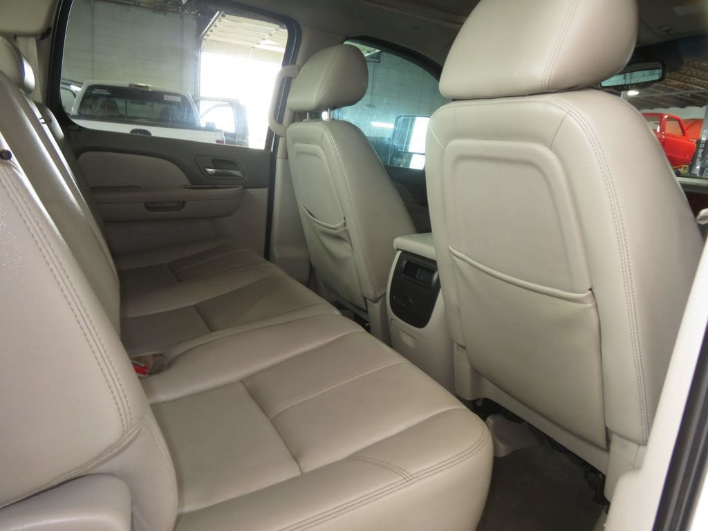 Used 2010 GMC Sierra 2500 SLT w/ SLT Convenience Package AWD/4WD image 29