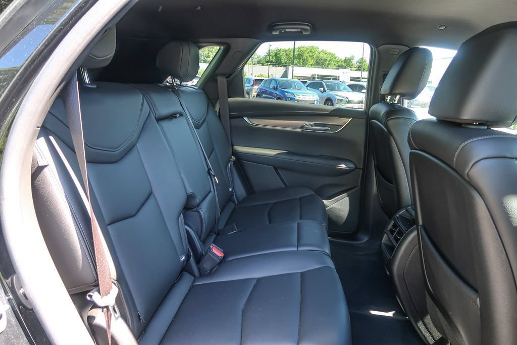 Used 2023 Cadillac XT5 Luxury AWD/4WD image 15