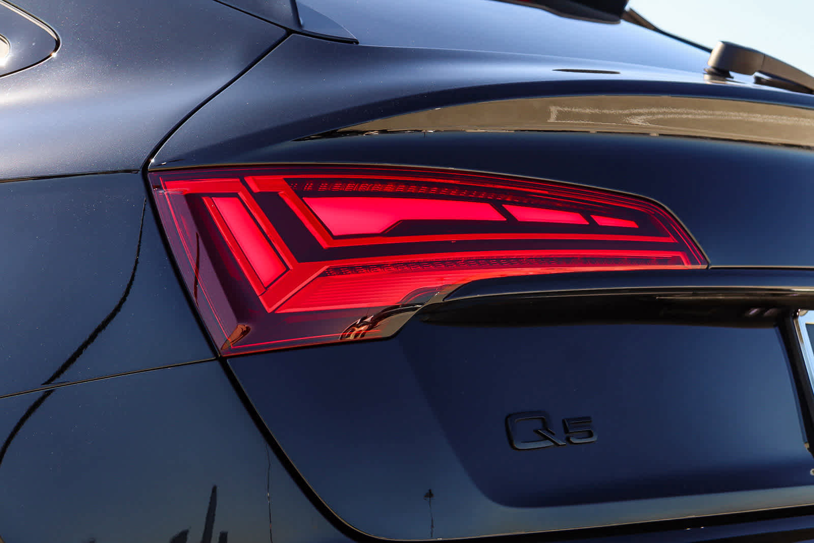 Used 2023 Audi Q5 2.0T Premium Plus AWD/4WD image 12