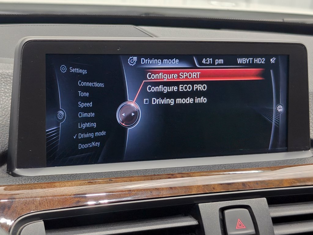 Used 2015 BMW 428i xDrive Convertible AWD/4WD image 47
