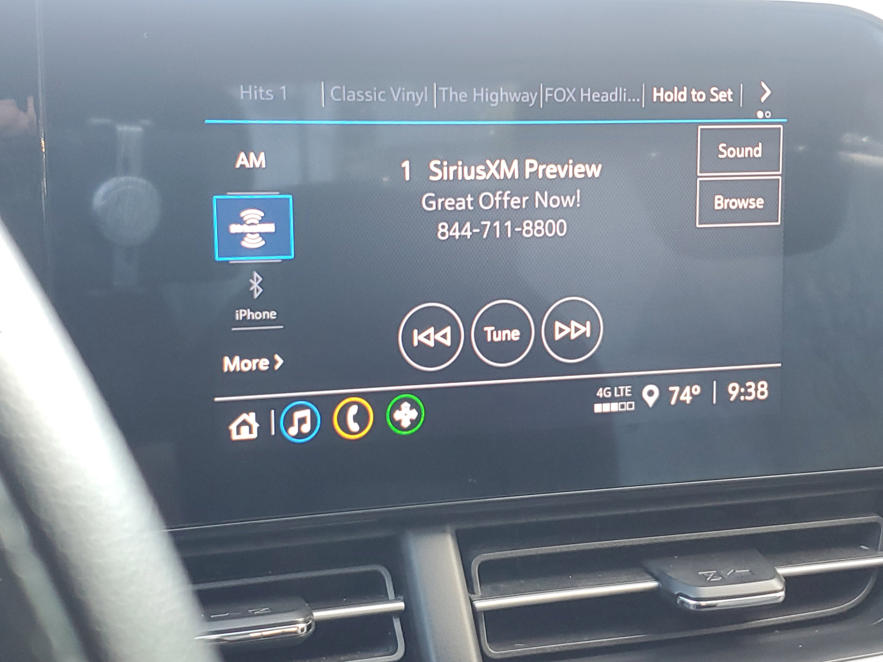 Used 2024 Chevrolet Trax LS FWD image 22