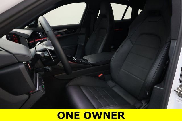Used 2024 Porsche Panamera 4 image 7