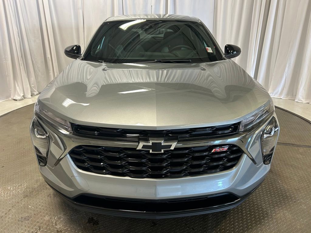 Used 2024 Chevrolet Trax RS w/ Driver Confidence Package image 23