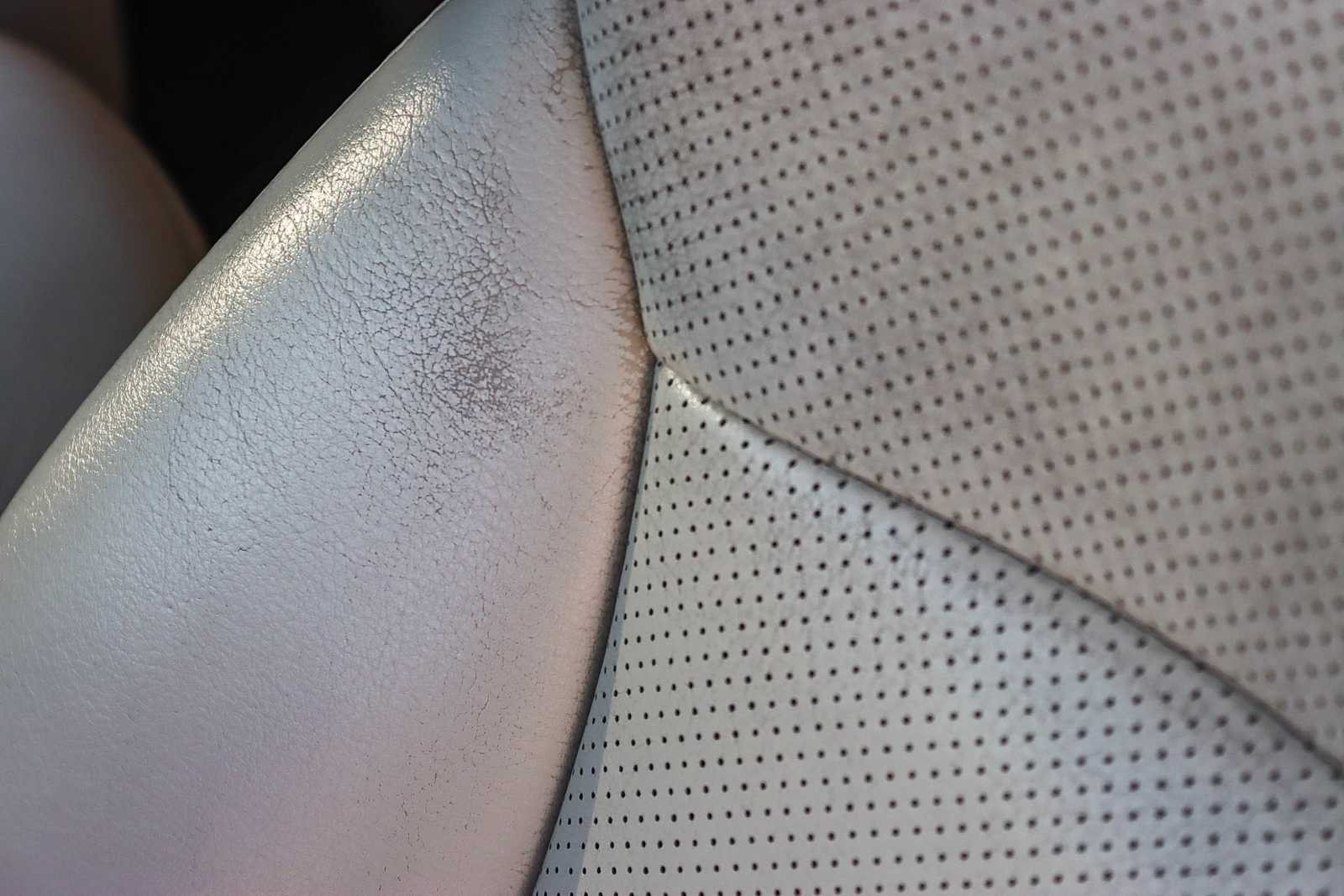 Used 2010 Lexus IS 250C image 23