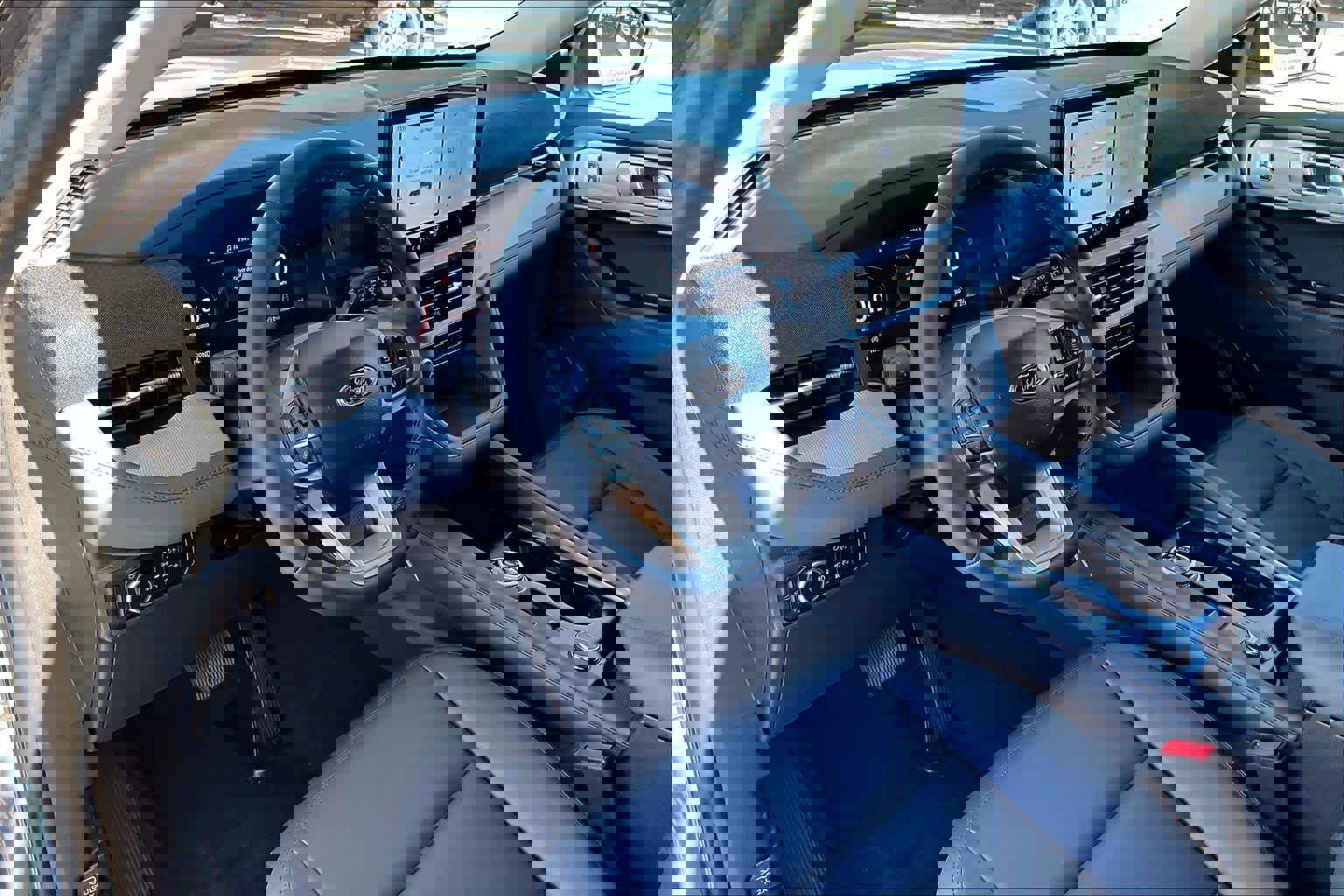 New 2026 Ford Explorer Active w/ Active Comfort Package image 8