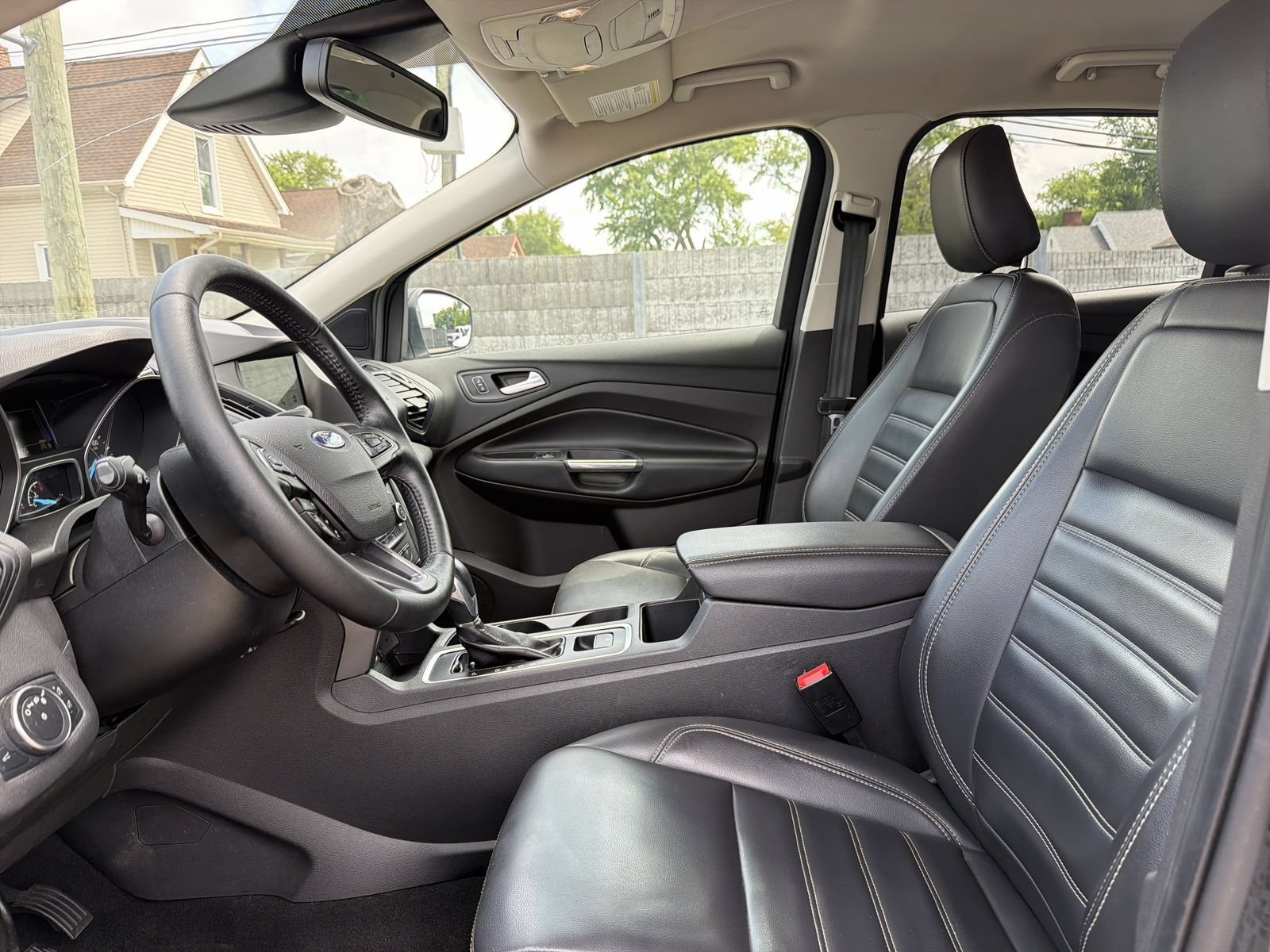Used 2019 Ford Escape SEL FWD image 11