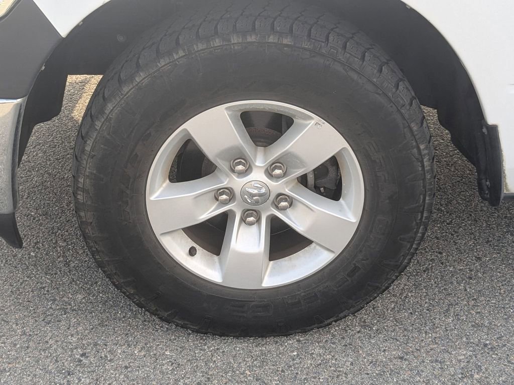 Used 2015 RAM 1500 Tradesman w/ Power & Remote Entry Group image 9