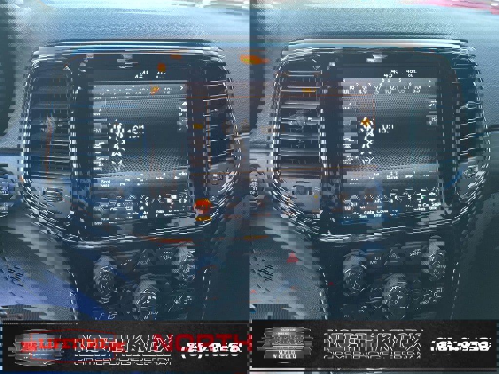 Used 2021 Jeep Grand Cherokee Laredo X image 9