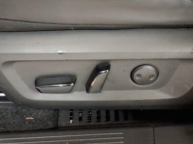 Used 2023 Nissan Rogue SV w/ SV Premium B Package image 18