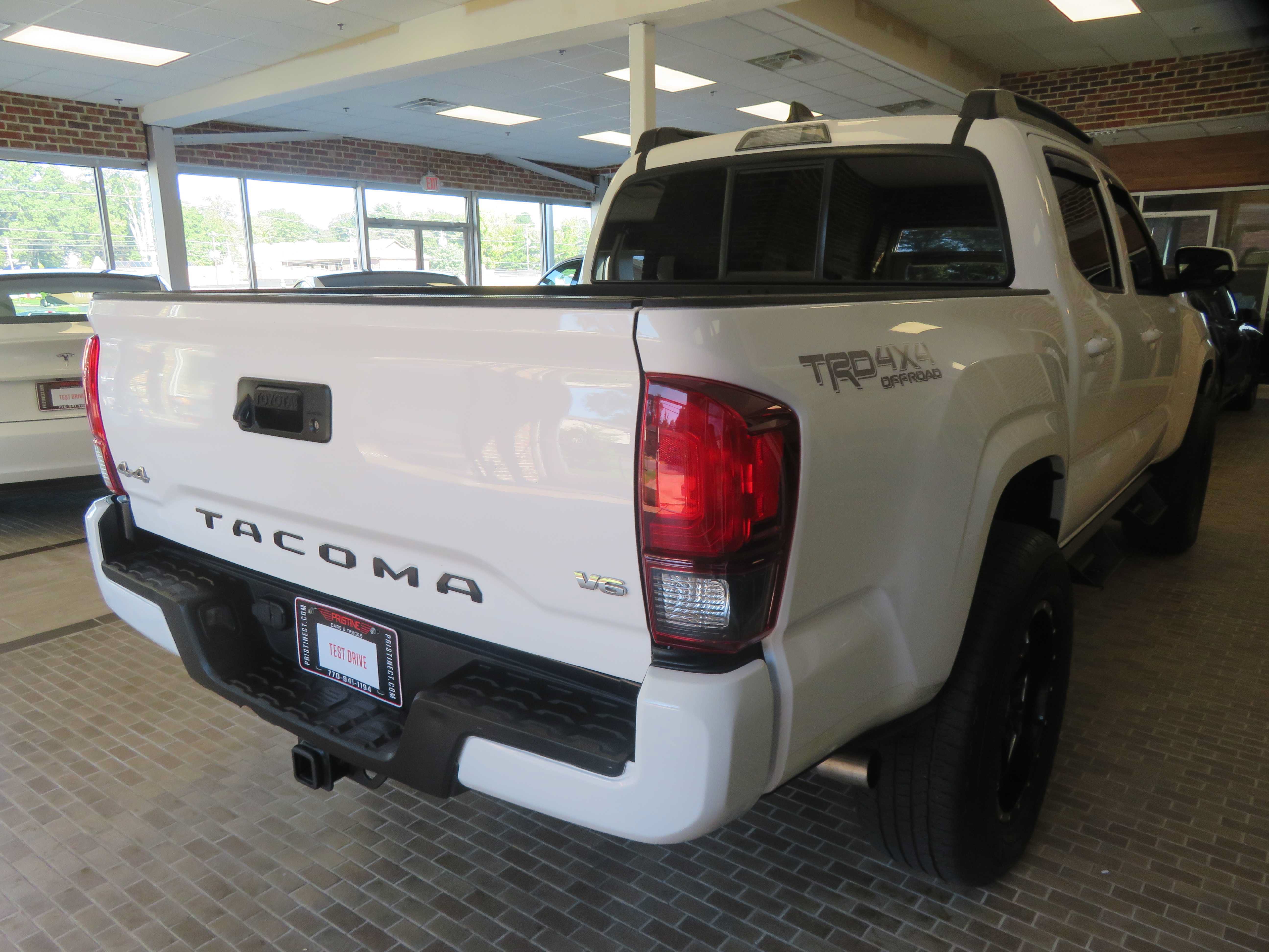 Used 2020 Toyota Tacoma SR AWD/4WD image 64