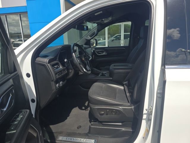 Used 2023 Chevrolet Tahoe LT w/ Luxury Package image 9