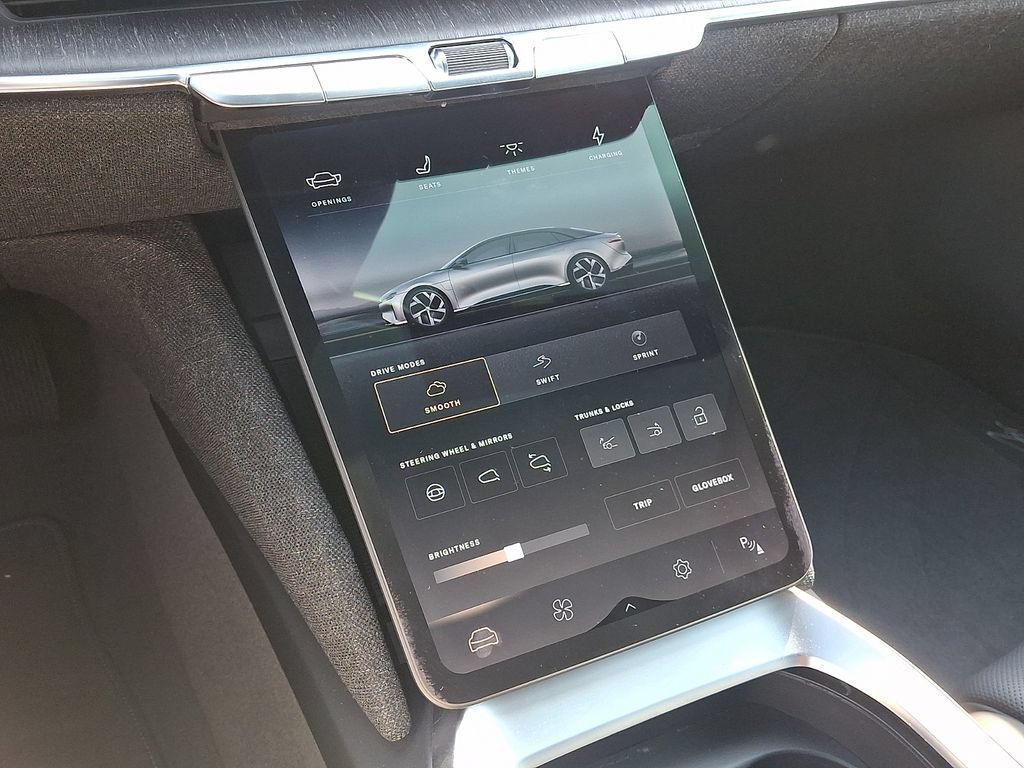 Used 2025 Lucid Air Touring AWD/4WD image 16