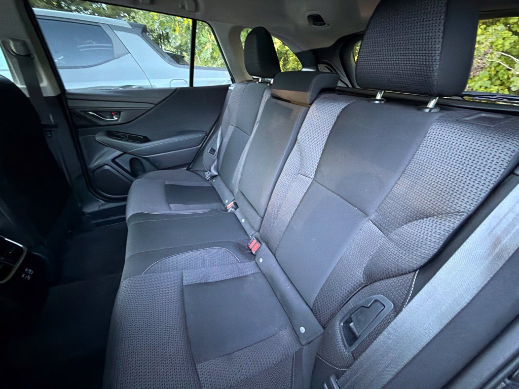 Used 2023 Subaru Outback Premium AWD/4WD image 8