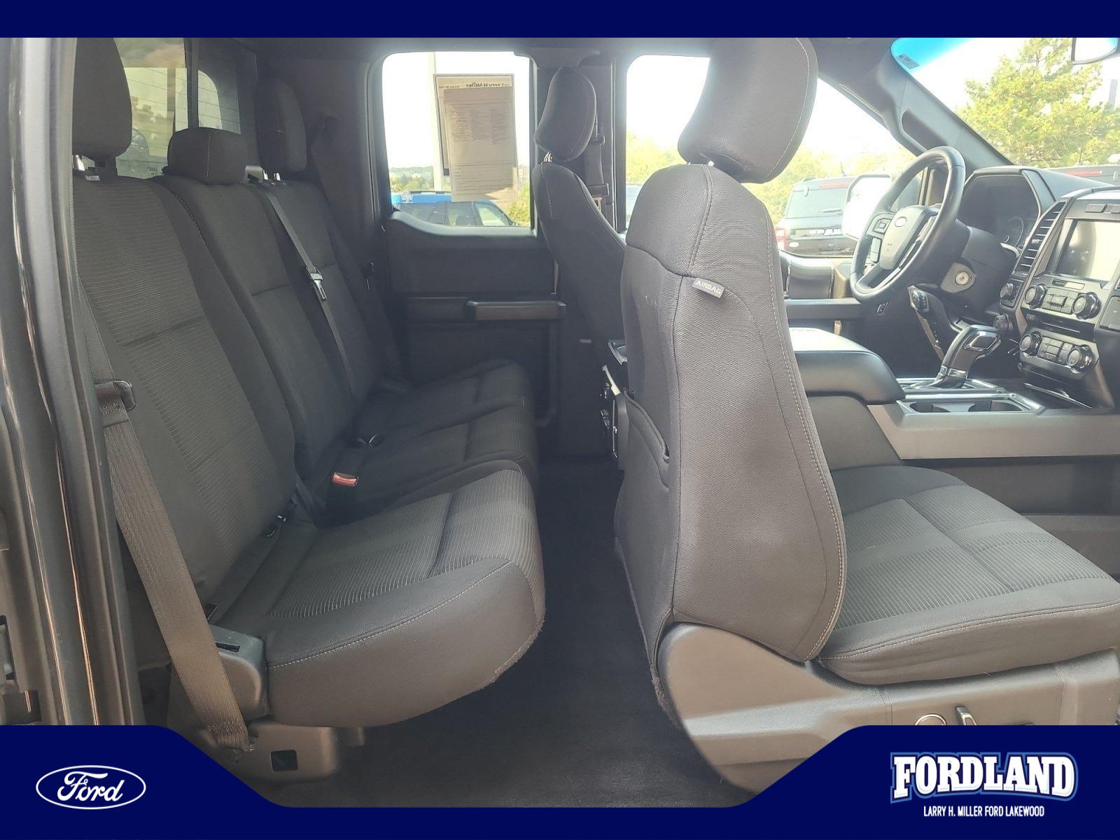 Used 2017 Ford F150 XLT w/ Equipment Group 302A Luxury AWD/4WD image 18