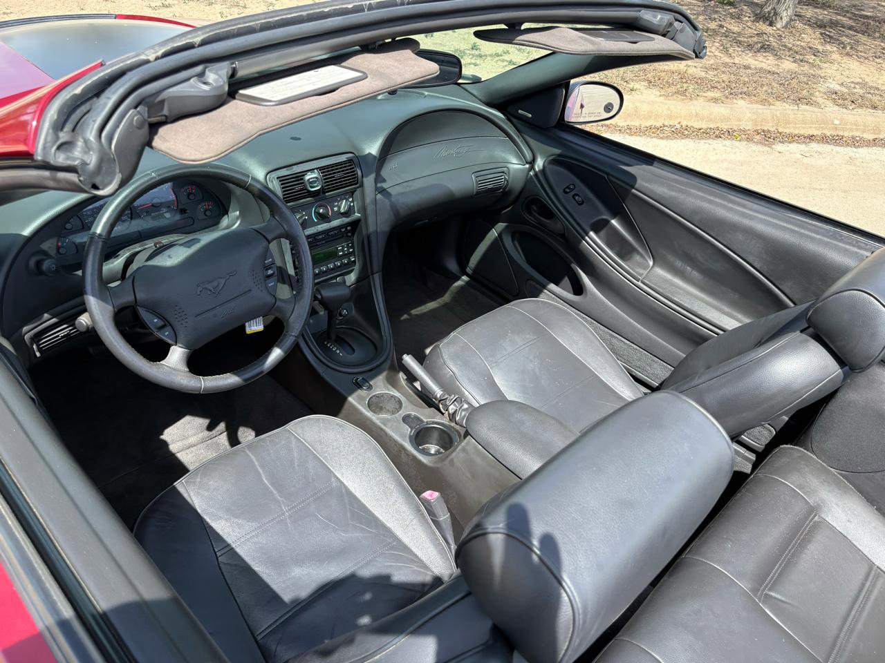 Used 2004 Ford Mustang 2dr CONVERTIBLE V6 image 45