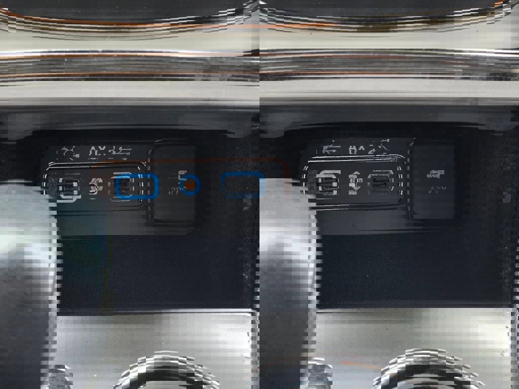 Used 2018 Jeep Grand Cherokee High Altitude image 16