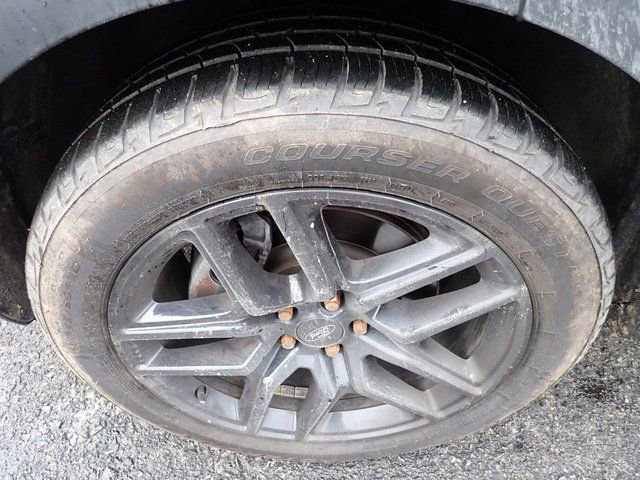 Used 2018 Ford Explorer Sport image 9