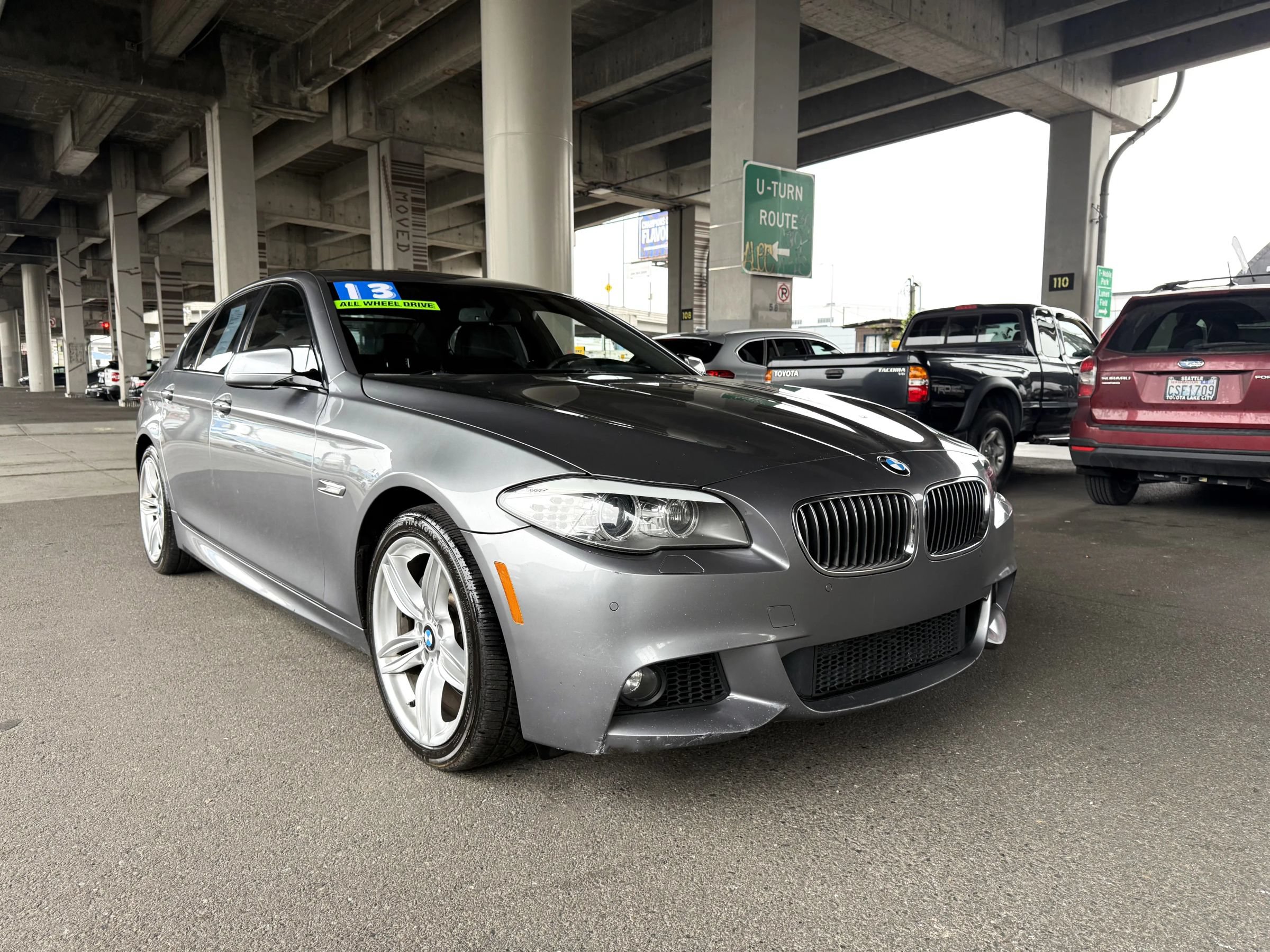 Used 2013 BMW 535i xDrive Sedan AWD/4WD image 3