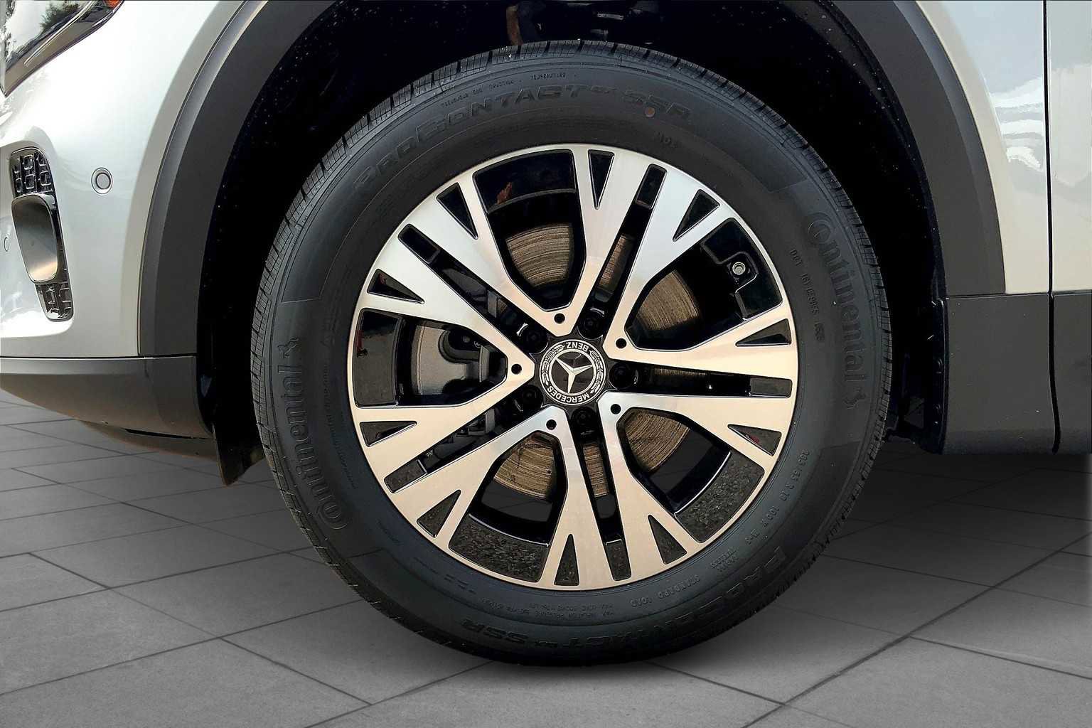 Certified 2026 Mercedes-Benz GLB 250 4MATIC image 15