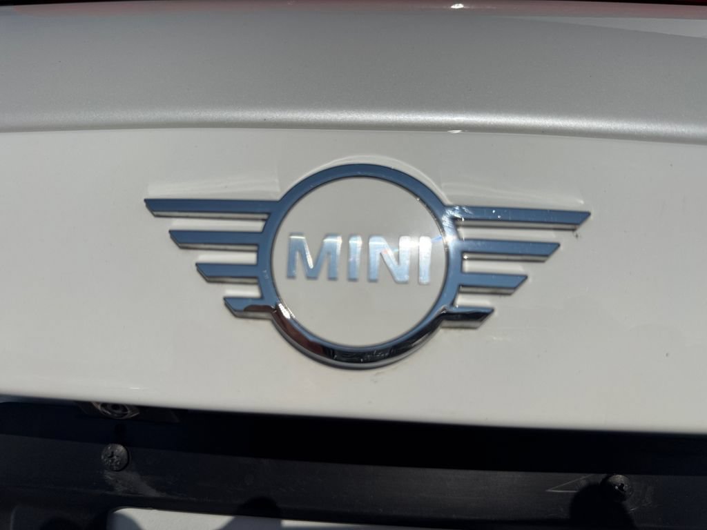 Used 2024 MINI Cooper S w/ Seaside Edition FWD image 9