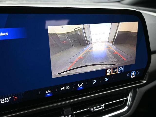 New 2026 Chevrolet Equinox EV LT image 30