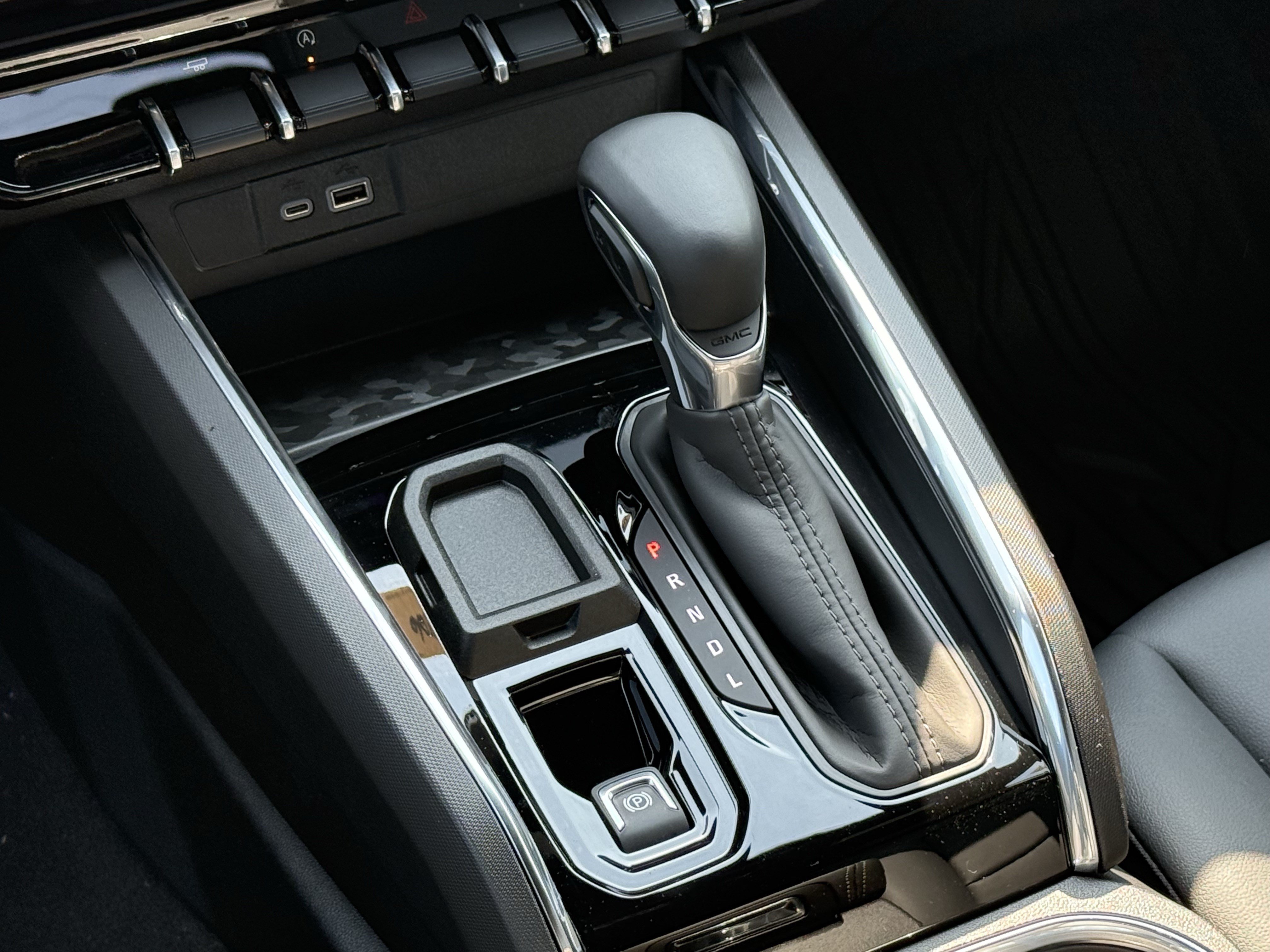 New 2026 GMC Canyon Elevation w/ Convenience Package RWD image 15