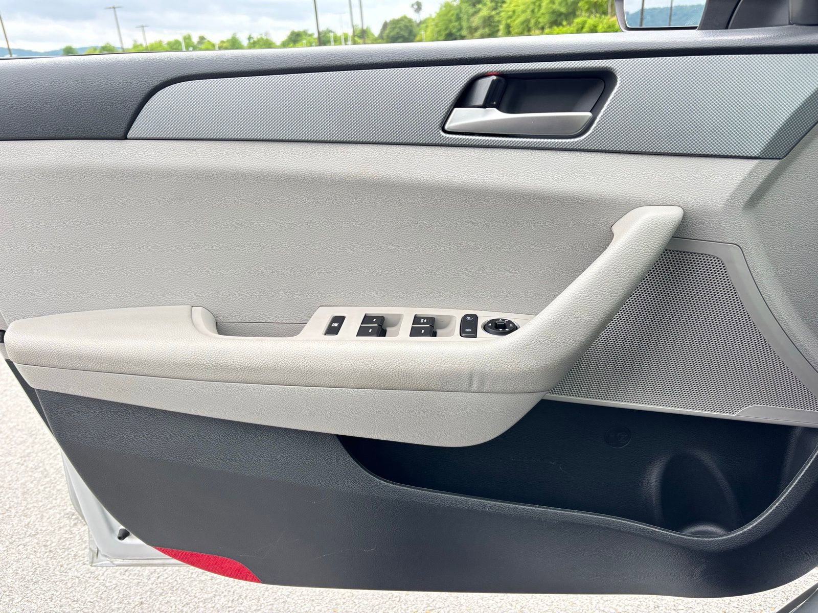 Used 2019 Hyundai Sonata SE FWD image 11