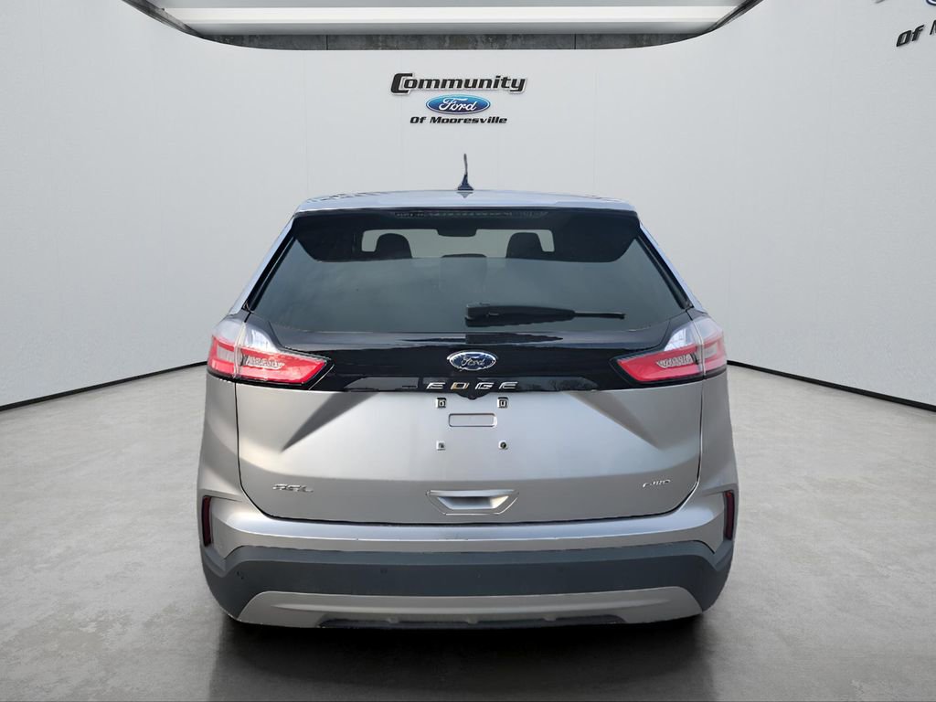Used 2024 Ford Edge SEL AWD/4WD image 7