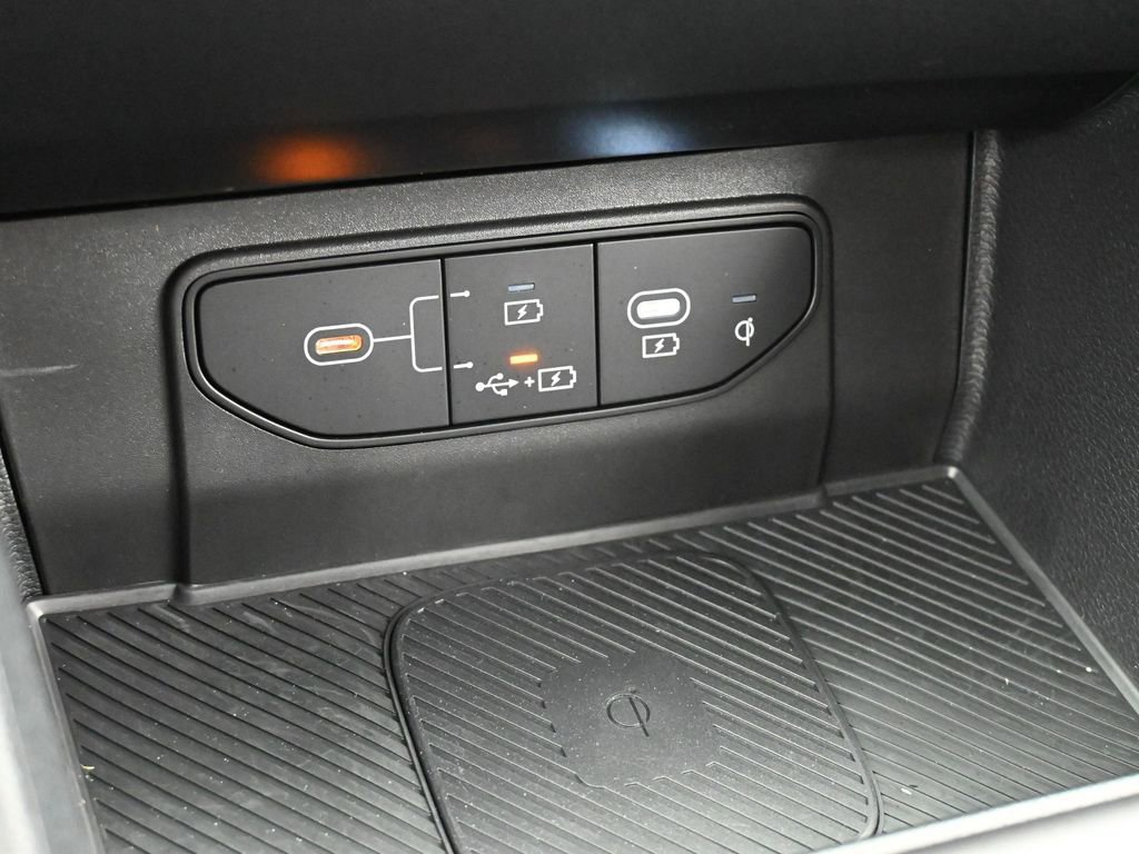 Used 2026 Kia Sportage EX w/ EX Panorama Roof Package FWD image 42