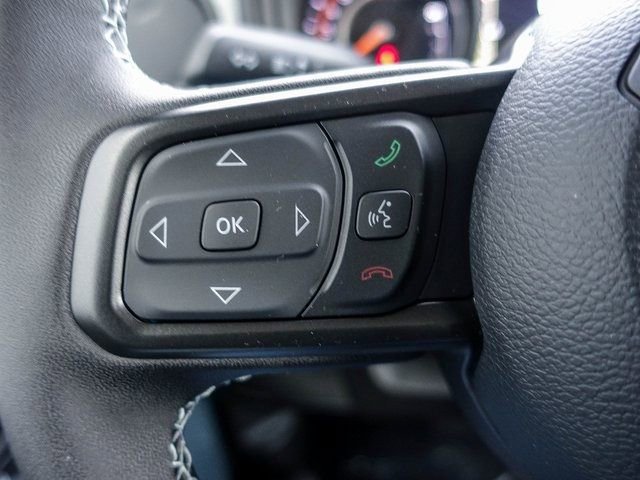 New 2025 Jeep Gladiator Sport AWD/4WD image 18