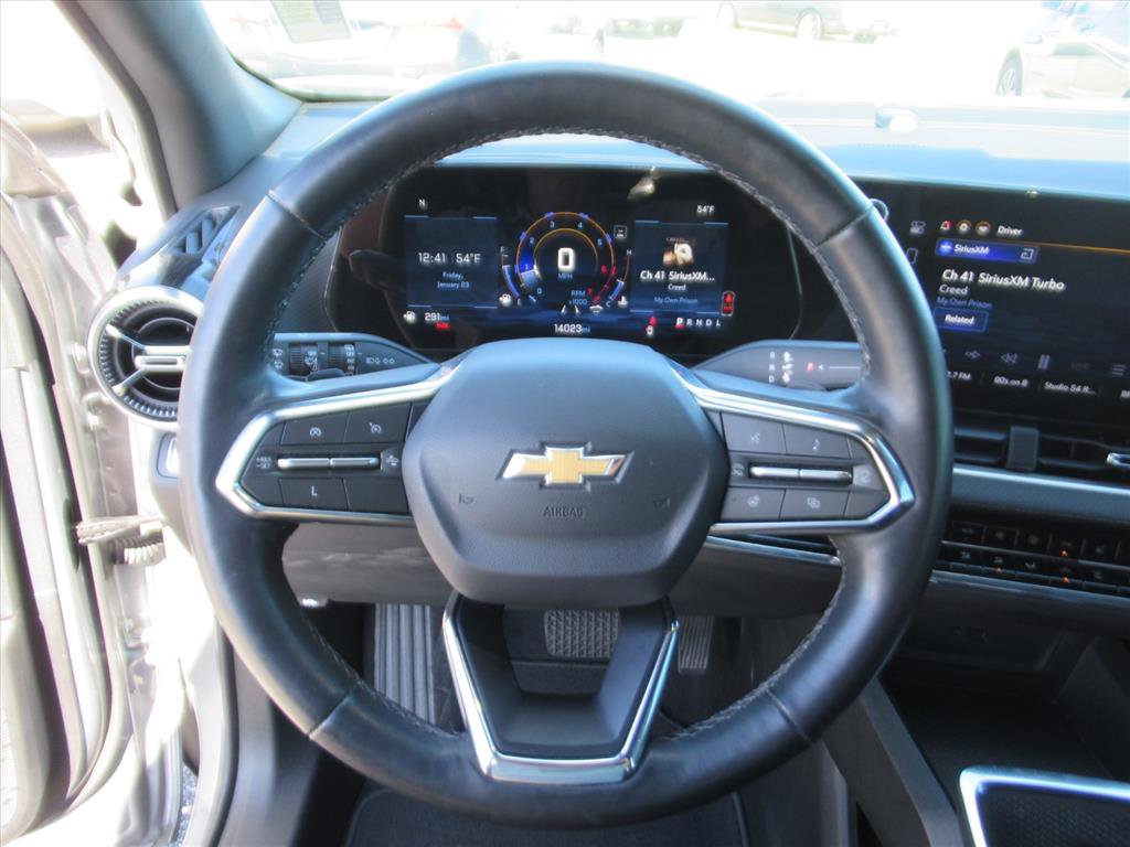 Used 2025 Chevrolet Equinox LT w/ Convenience Package II image 17