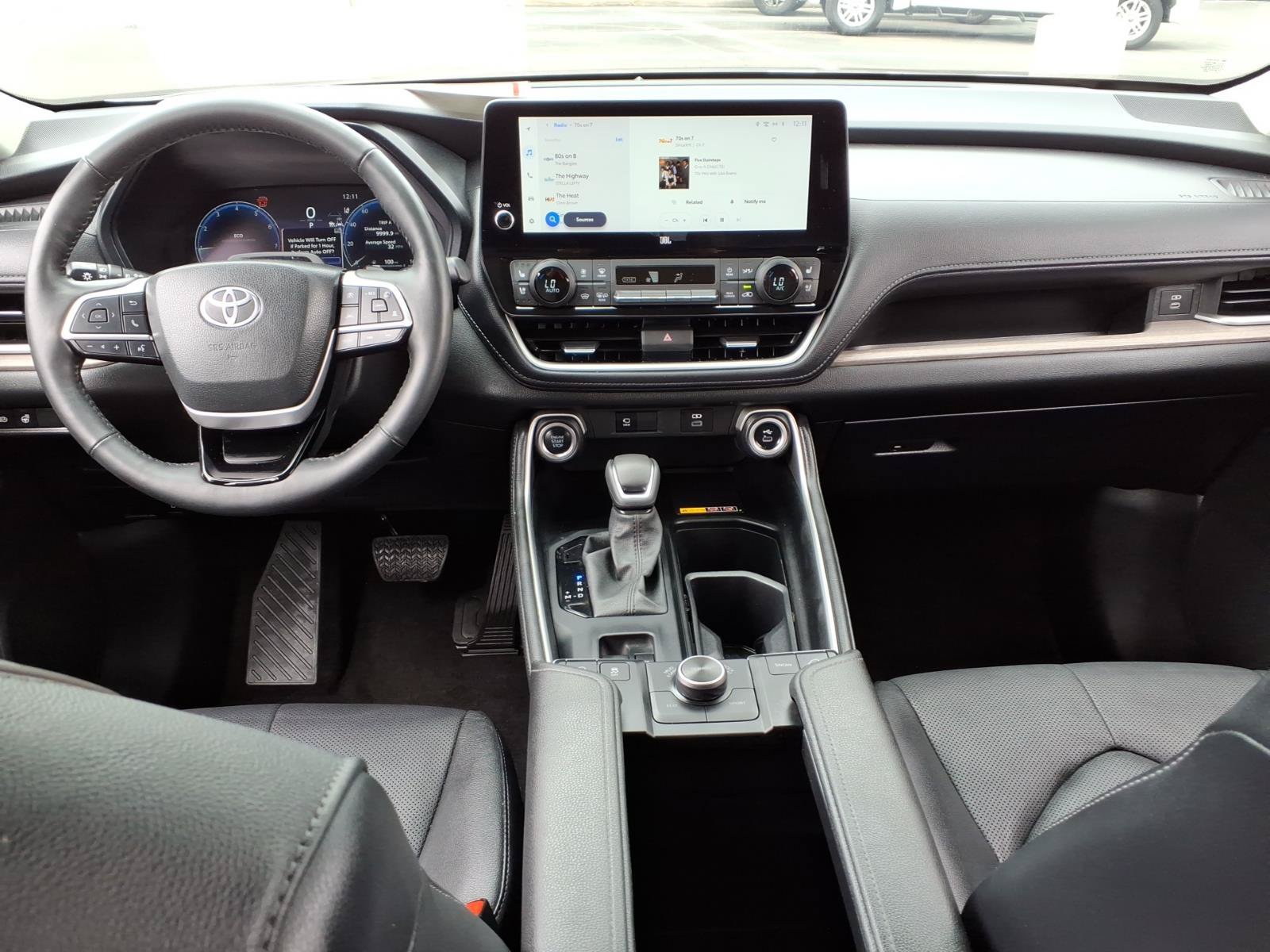 Certified 2024 Toyota Grand Highlander AWD image 11