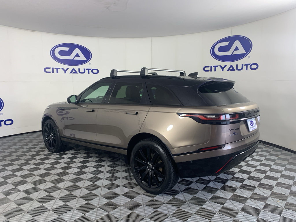 Used 2018 Land Rover Range Rover Velar R-Dynamic SE AWD/4WD image 5
