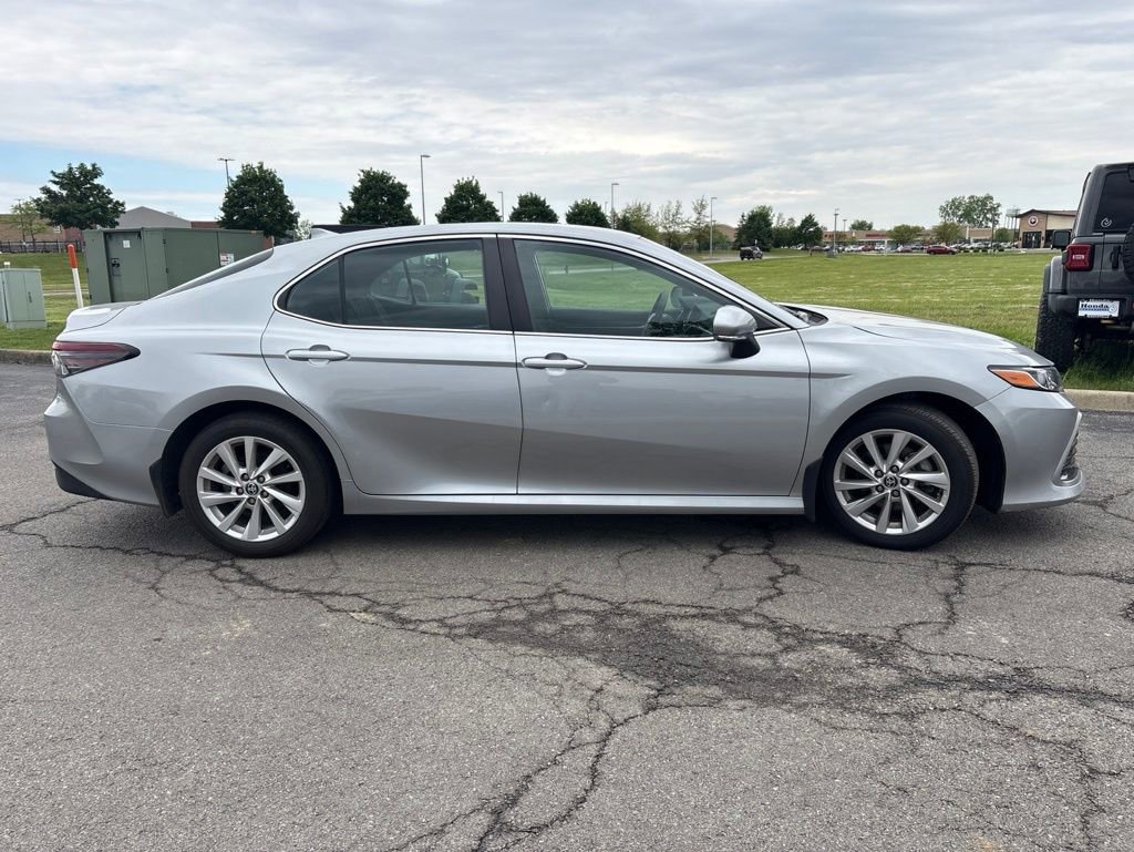Used 2023 Toyota Camry LE FWD image 10