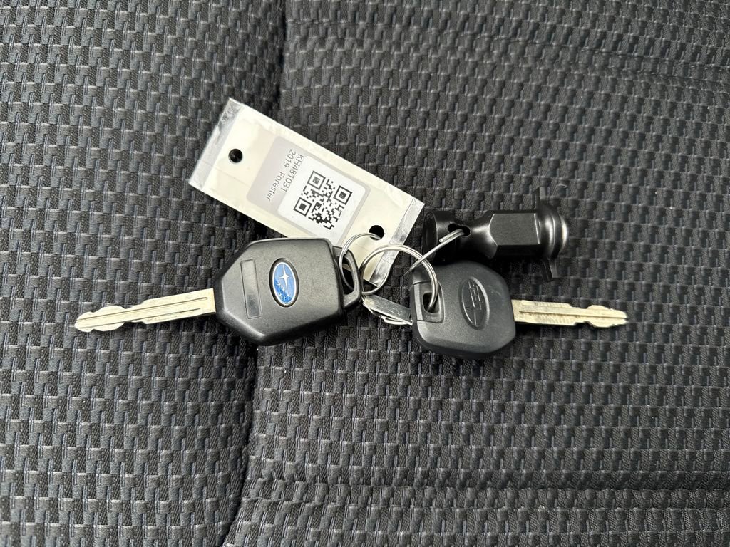 Used 2019 Subaru Forester Premium w/ All-Weather Package image 35