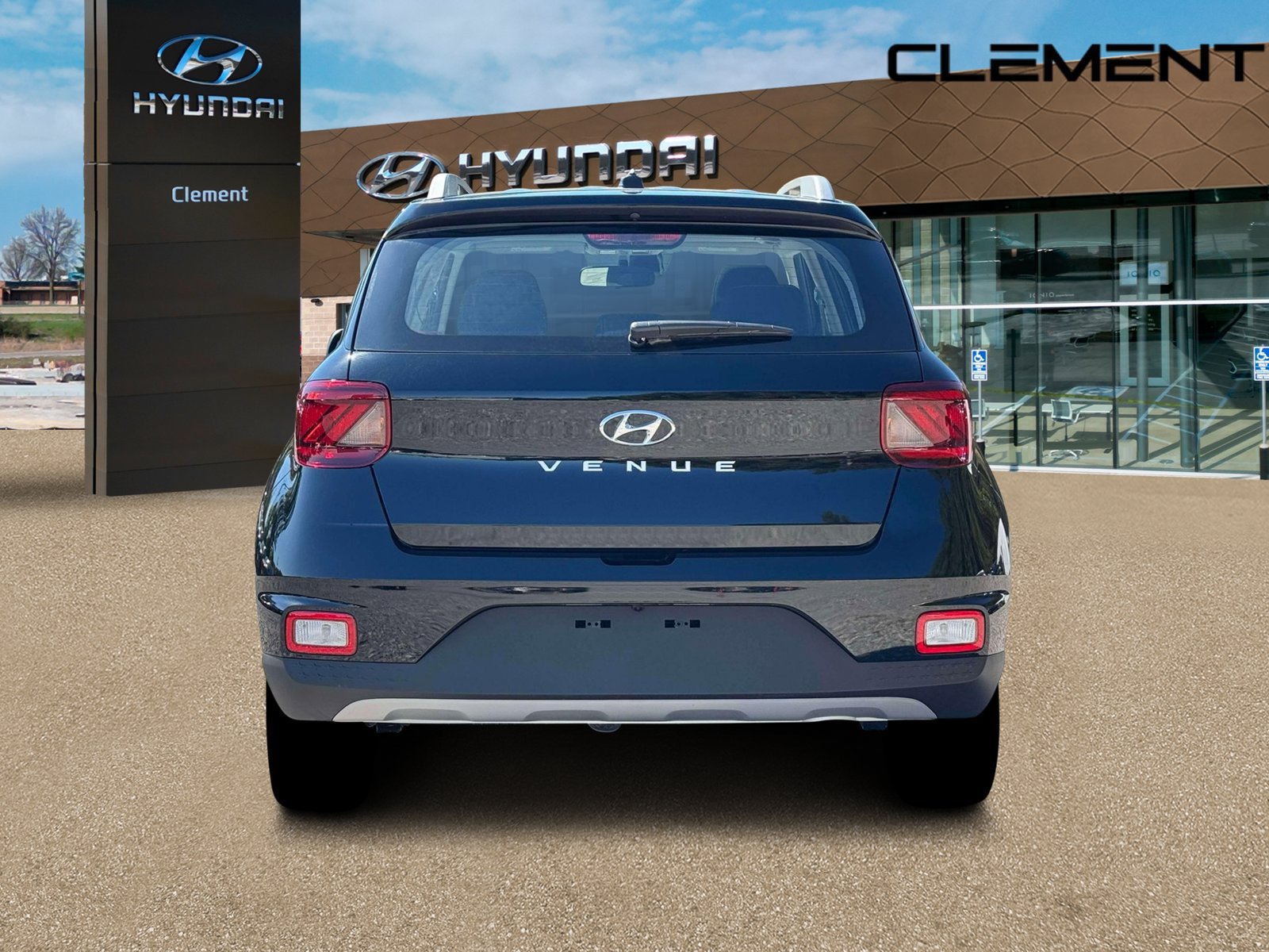 New 2026 Hyundai Venue SEL FWD image 6