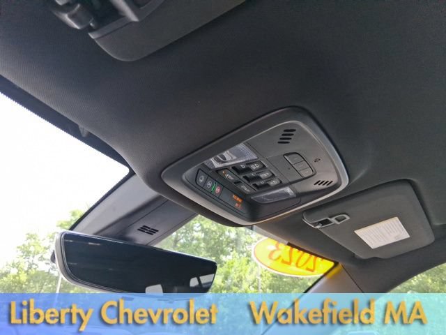 Used 2023 Chevrolet Traverse LT w/ LT Premium Package AWD/4WD image 29