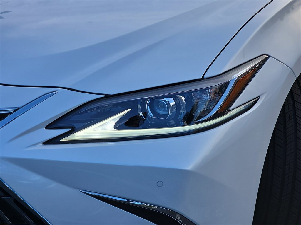 New 2025 Lexus ES 350 w/ Premium Package image 31