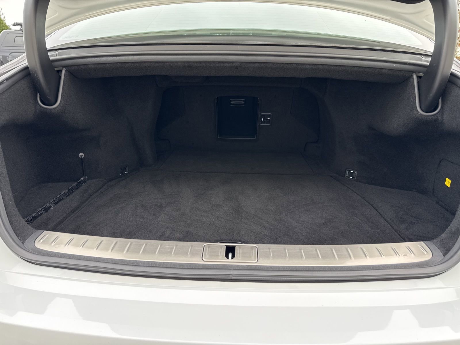 Used 2025 Genesis G90 3.5T image 10