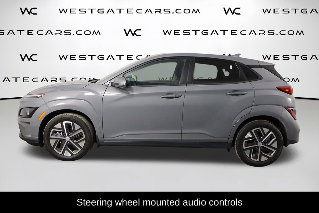 Used 2023 Hyundai Kona SE image 5