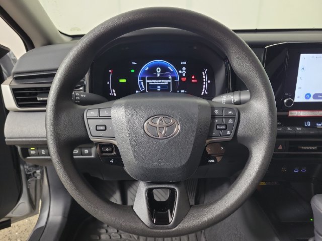 Used 2026 Toyota Camry LE FWD image 26