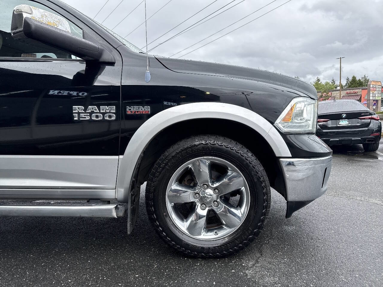 Used 2013 RAM 1500 Laramie w/ Convenience Group AWD/4WD image 10